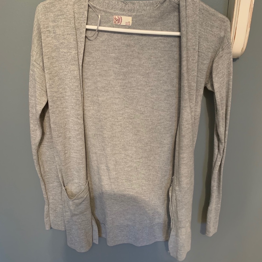 Juniors  gray cardigan